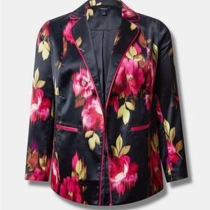 Torrid NWT floral satin relaxed blazer 3X feminine office professional Datenight